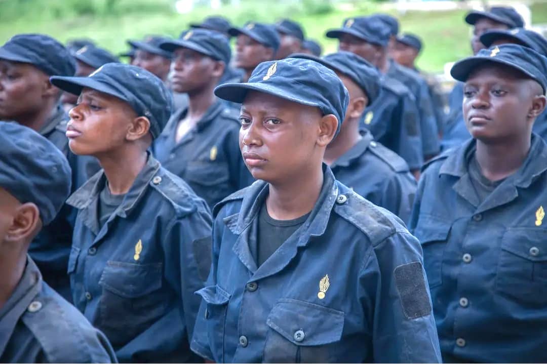 Jeunes recrues en rang