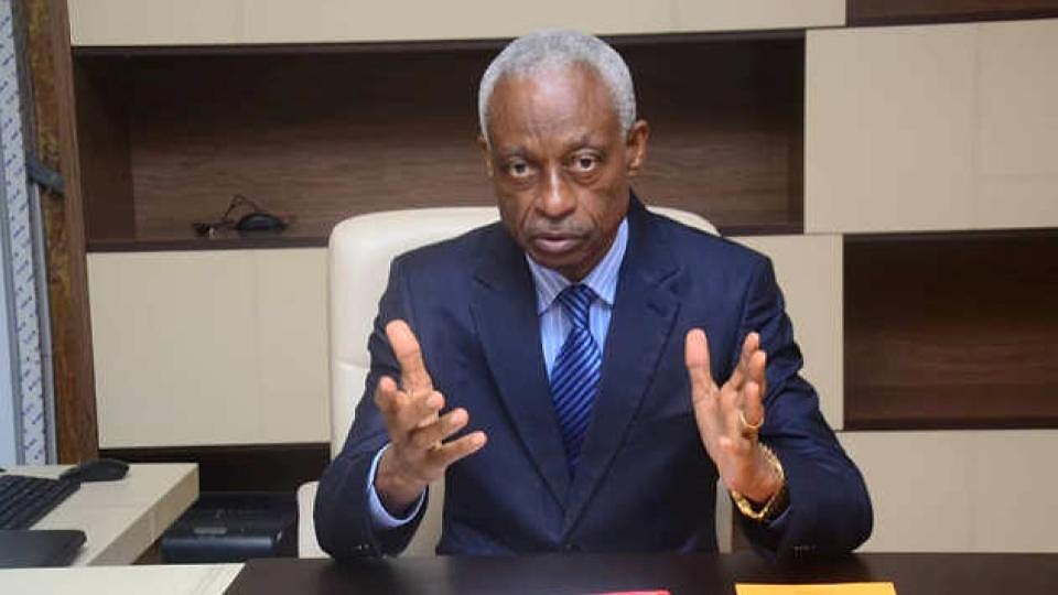 Eugène Mba, maire de Libreville